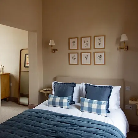 Nyaraló The Tower *